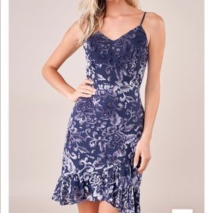 Velvet detailing mini dress